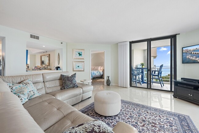 176 Helios Dr Unit 603