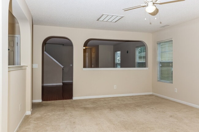 Photo - 51 Valleyfield Dr