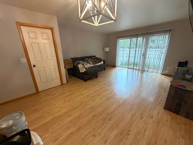 Photo - Fully Furnished West end townhome