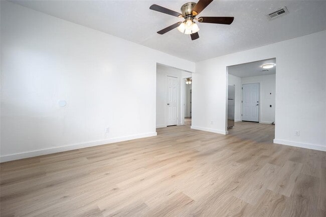 Photo - 119 S Harrison Ave