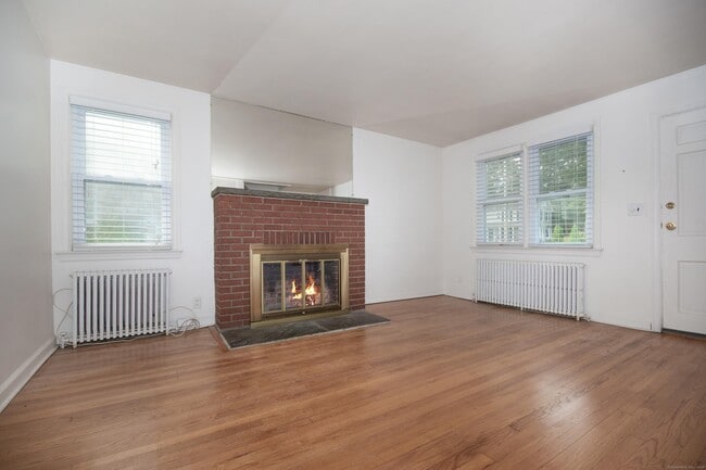 Photo - 86 Hecker Ave