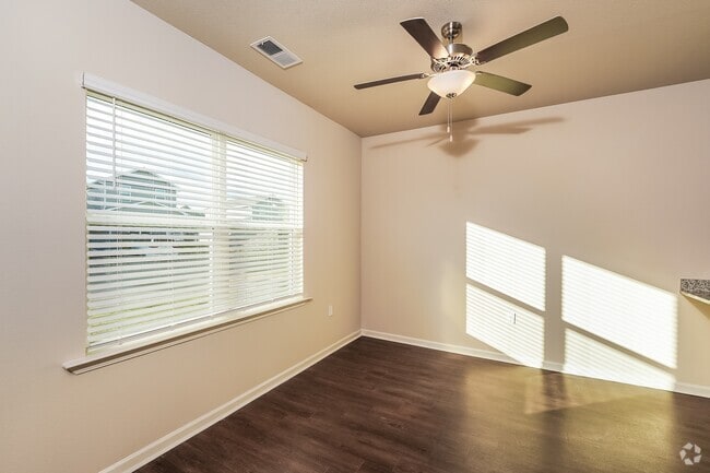 Building Photo - 6459 Rainbow Row Rental