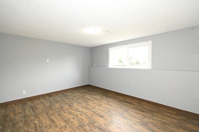 Photo - 1426B Nation Crescent - Prince George, BC, Canada Unit B