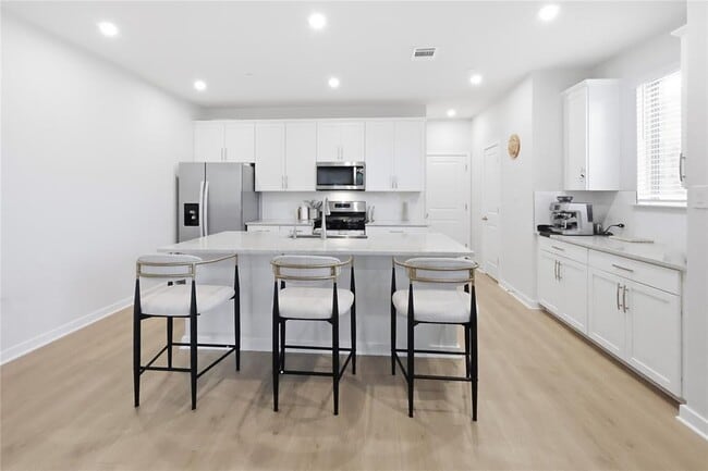 Photo - 2500 Forest Creek Dr