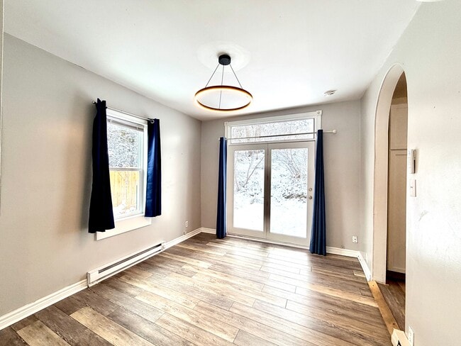 Photo - 924 Electric Ave