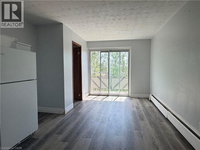 Photo - 443 Hazel St Unit 14