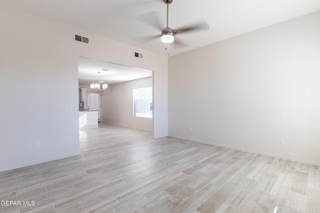 Photo - 13909 Paseo Bosque Ave