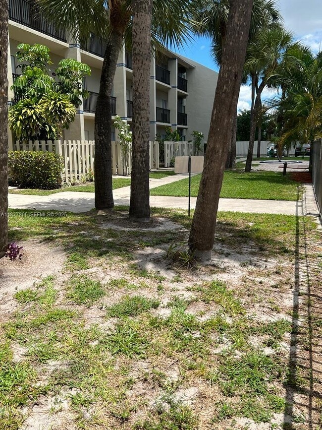 Photo - 1500 N Congress Ave Unit A208