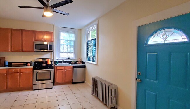 Photo - 400 Pearl St Unit 1