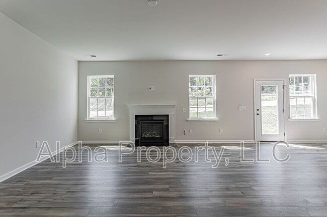 Photo - 314 Willow Wynter Ln