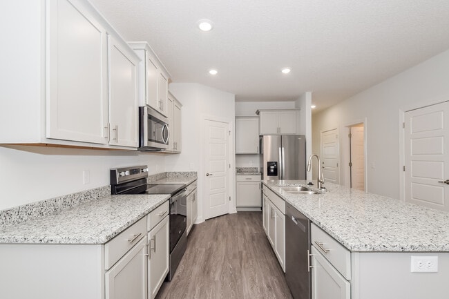 1074 Walker Point Way - SQFT 1153 - 003-photo-kitchen-12802068