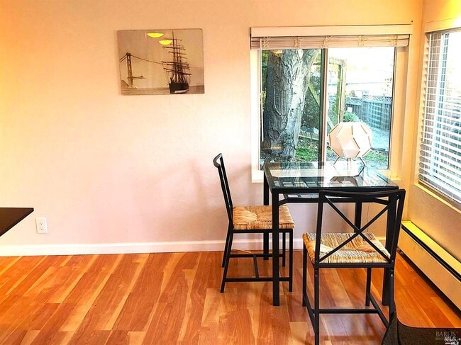 Photo - 2371 Vista Del Mar