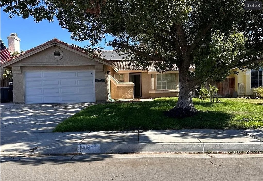 Photo - 1066 Gloria Dr
