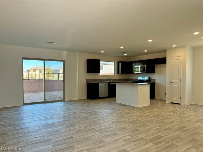 Photo - 7640 Royal Halo Ave