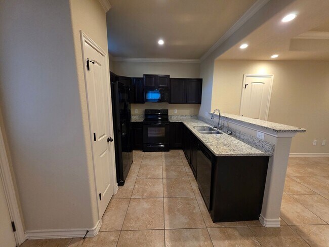 Photo - 6838 Lakeview Dr. Unidad 101