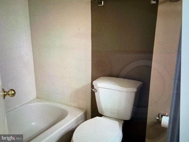 Photo - 6236 Walkers Croft Way