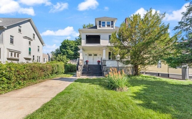 Building Photo - 5116 Gwynn Oak Ave