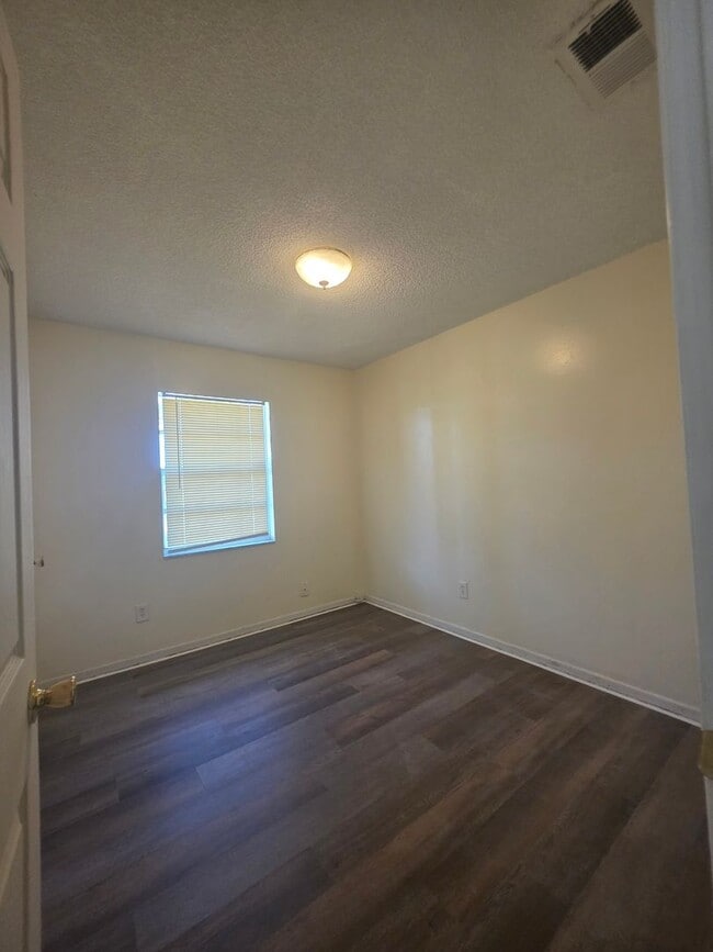 Photo - 3 bedroom 2 Bath Single Family Home