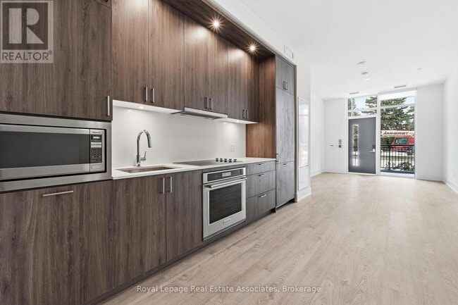 Photo - 259 The Kingsway Unité 103