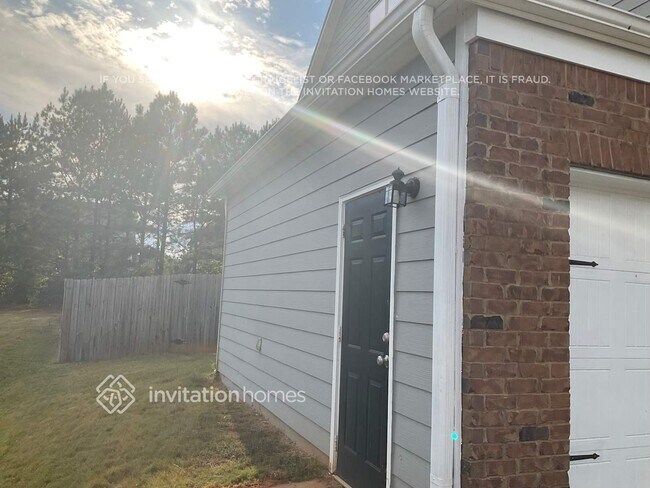 Photo - 6192 Stonelake Dr SW