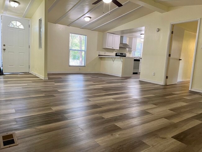 Photo - 4741 Rustic Ct E