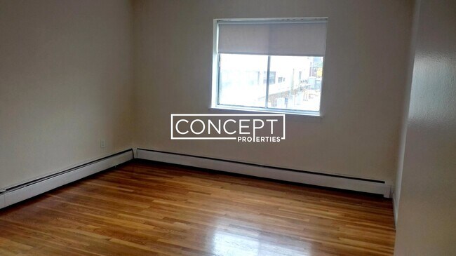 Photo - 75 Gardner St Unit 14