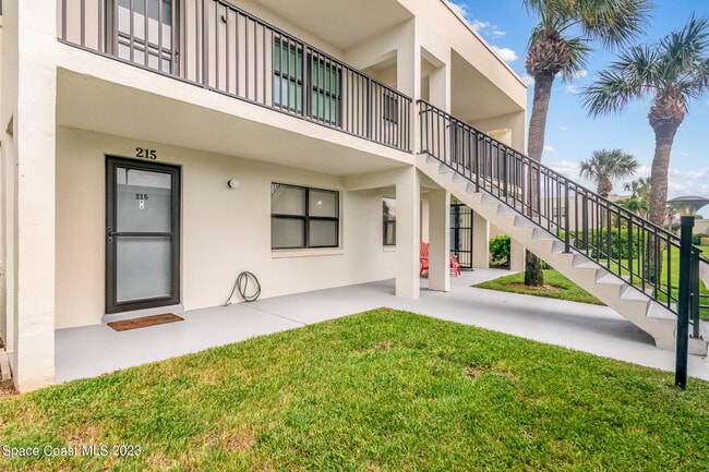 Building Photo - 1950 Atlantic St Unit 215 Rental