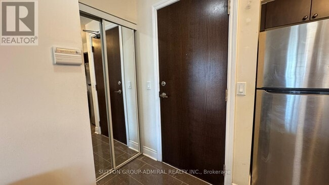 Photo - 7 N Park Rd Unit 202