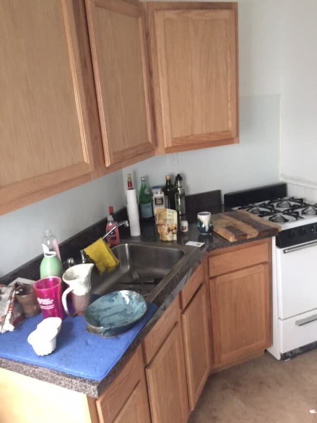 Photo - Studio Allston MBTA GL-B