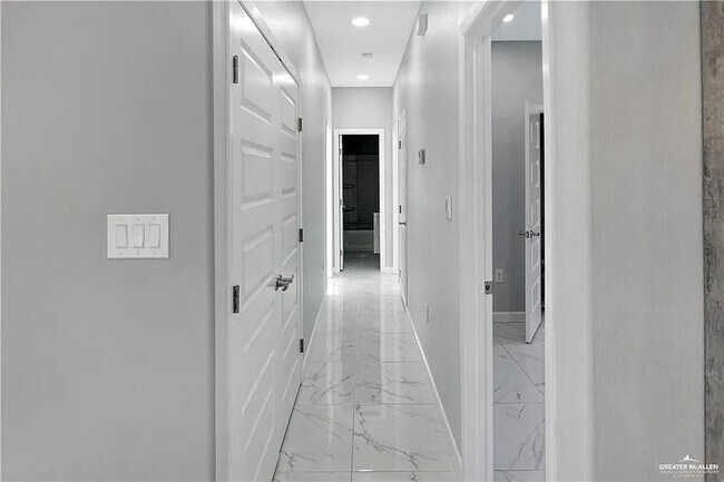 18 South Dr Unit 4