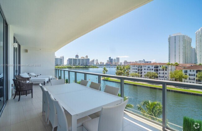 Building Photo - 3250 NE 188th St Unit # 406 Rental