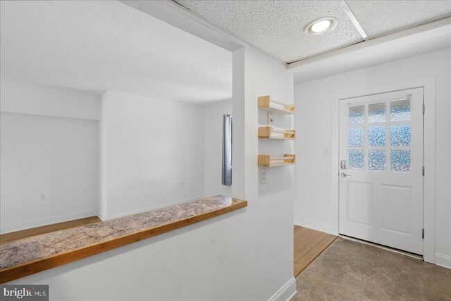 Photo - 116 N Indian Alley Unit 203