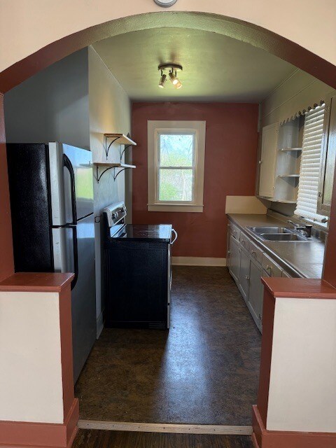 Photo - Quaint 2BR/1BA duplex with real wood floors!