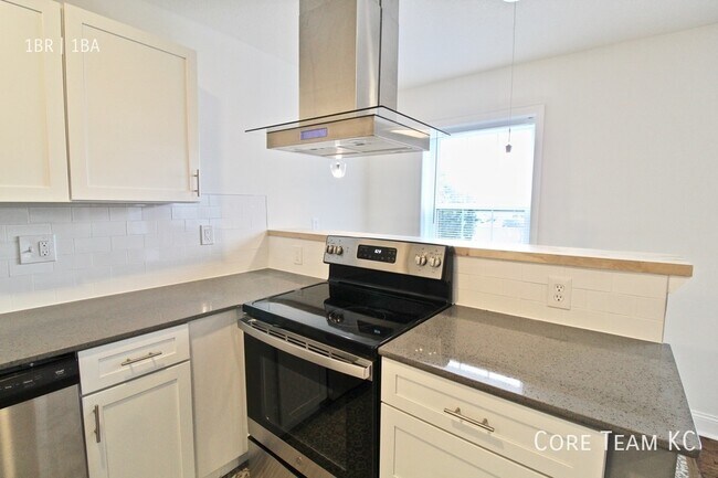 Photo - 1901 Olathe Blvd Unit 205
