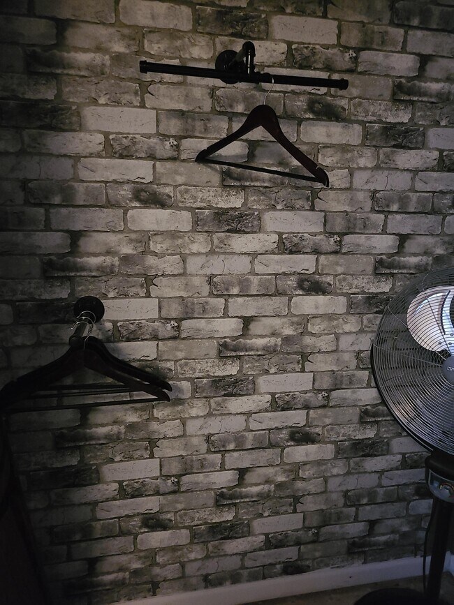 Photo - 3585 Rogues Edge Dr NE