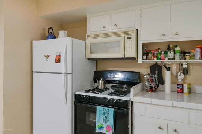 Photo - 210 Cassia Blvd
