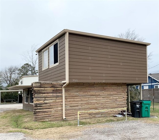 Photo - 7515 Bayway Dr Apartment Unit 1