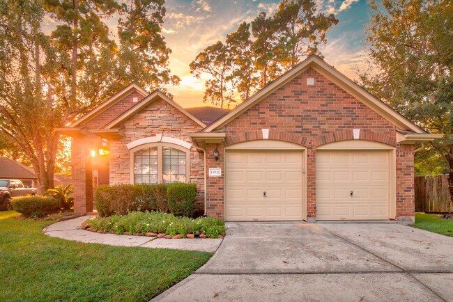 13931 Carrington Ln