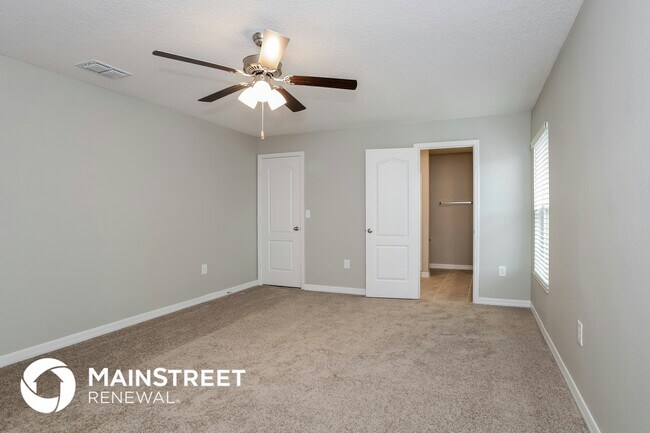 Photo - 349 Daffodil Ln