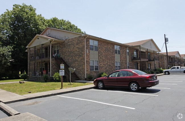 Brownstone - Brownstone Apartments