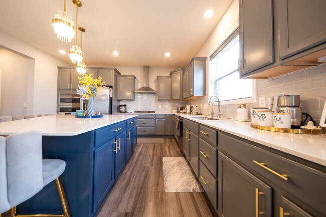 Photo - 8380 Abercrombie Ln