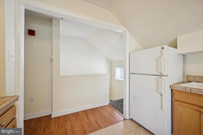 Photo - 3505 Bowman St Unit 5