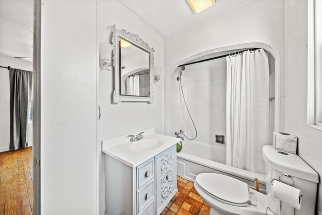 Photo - 709 Milan Ave