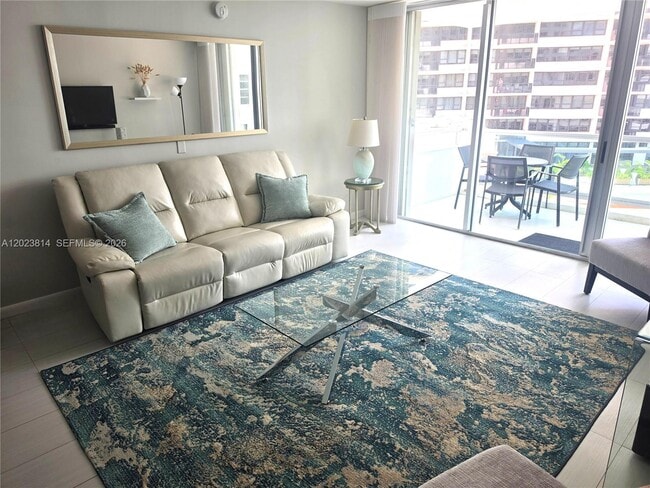 Photo - 5161 Collins Ave Unit 502