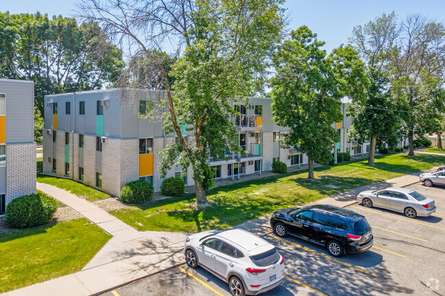 Shepard Terrace - Shepard Terrace Apartments