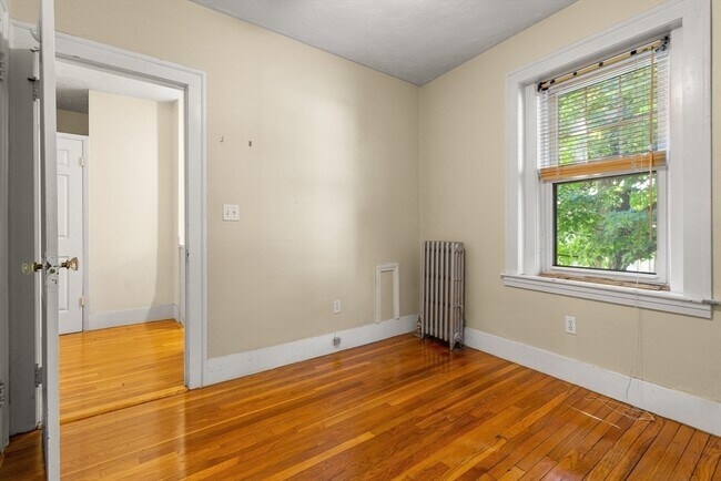 Photo - 590 Washington St Unit 3
