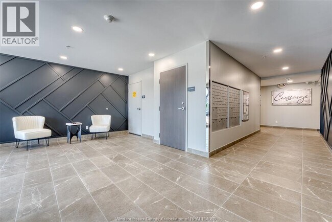 Photo - 4578 Huron Church Line Rd Unité 506