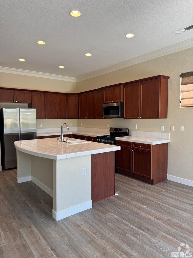 Building Photo - 10401 Blockade Dr Rental