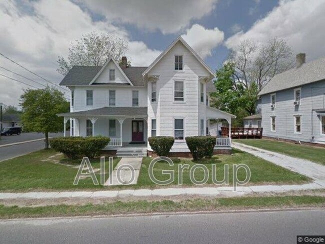 Photo - 608 West St Unidad 1