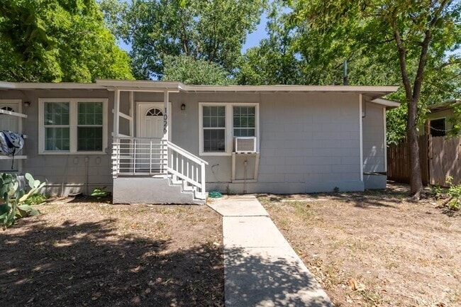 Building Photo - 1026 Haynes St Rental